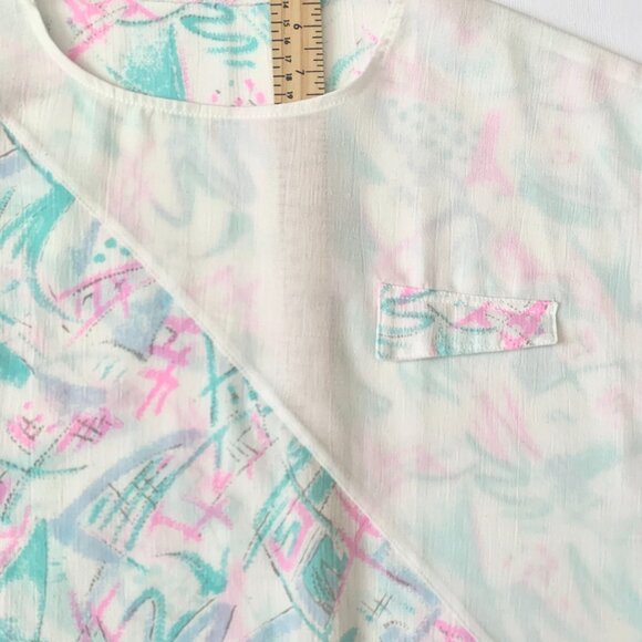 Vintage 80s Short Sleeve Top Jazz Memphis Vaporwave White Teal Pink Whimsical - Picture 4 of 8